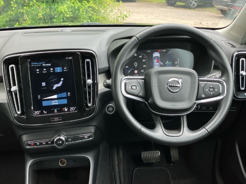 2021 (21) VOLVO XC40 1.5 T4 Recharge PHEV Inscription 5dr Auto 3262527