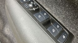 2021 (21) VOLVO XC40 1.5 T4 Recharge PHEV Inscription 5dr Auto 3262519