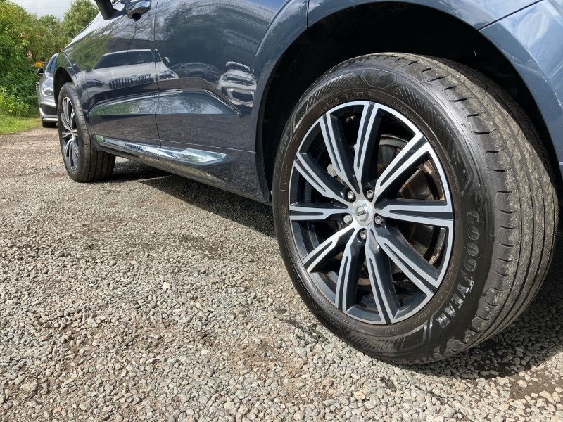 2020 (70) VOLVO XC60 2.0 B5P [250] Inscription 5dr AWD Geartronic 3469713