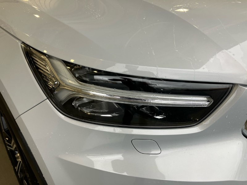 2021 (71) VOLVO XC40 2.0 B4P Inscription Pro 5dr AWD Auto [7 speed] 3573414