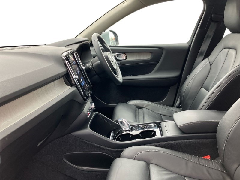 2021 (71) VOLVO XC40 2.0 B4P Inscription Pro 5dr AWD Auto [7 speed] 3573377
