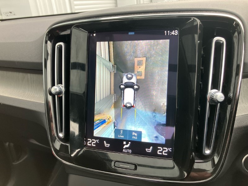 2021 (71) VOLVO XC40 2.0 B4P Inscription Pro 5dr AWD Auto [7 speed] 3573399