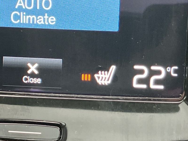 2021 (71) VOLVO XC40 2.0 B4P Inscription Pro 5dr AWD Auto [7 speed] 3573403