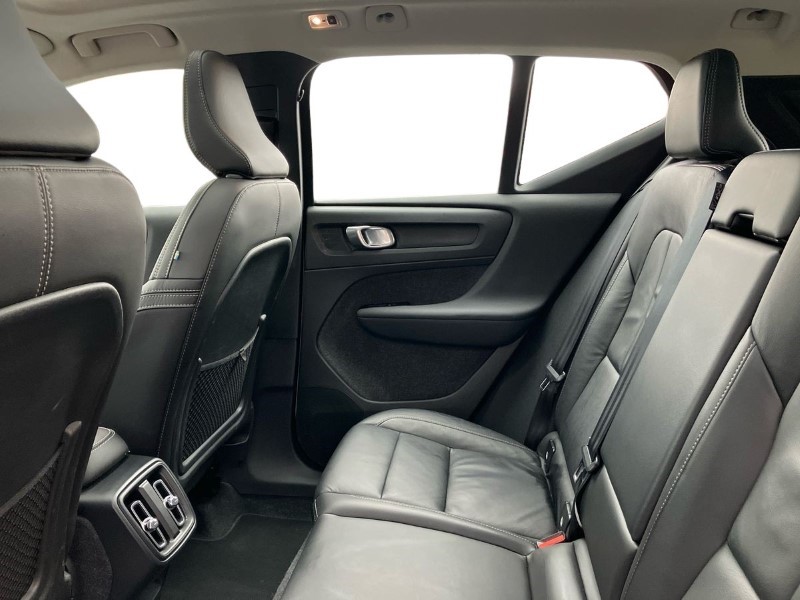 2021 (71) VOLVO XC40 2.0 B4P Inscription Pro 5dr AWD Auto [7 speed] 3573378