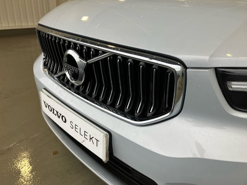 2021 (71) VOLVO XC40 2.0 B4P Inscription Pro 5dr AWD Auto [7 speed] 3573415