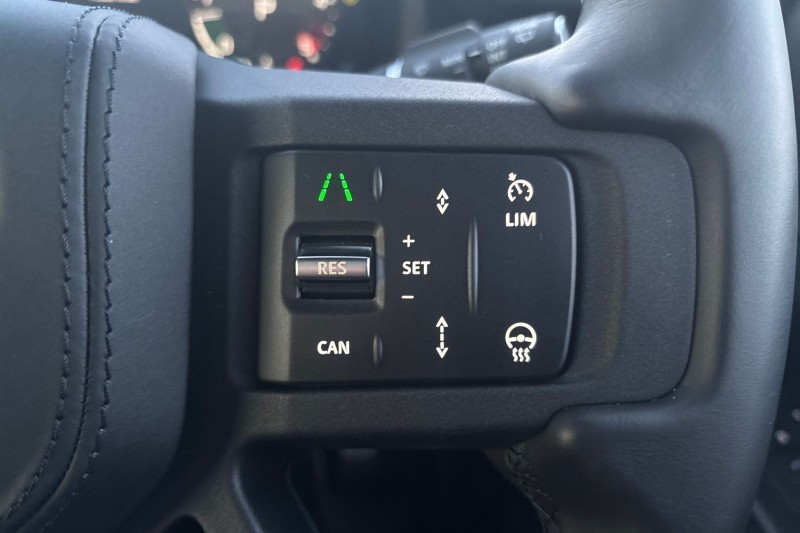  LAND ROVER DEFENDER 3.0 D350 X 90 3dr Auto 4921316