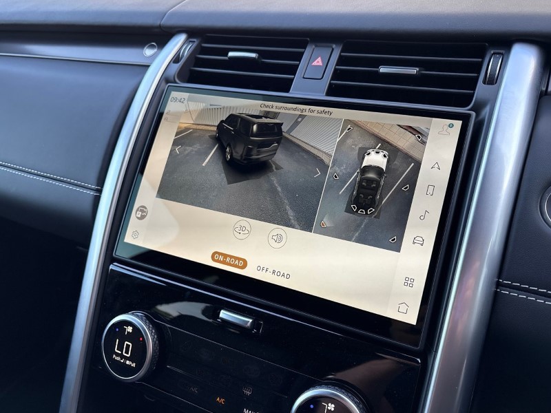  LAND ROVER DISCOVERY 3.0 D350 Metropolitan Edition 5dr Auto 4554009