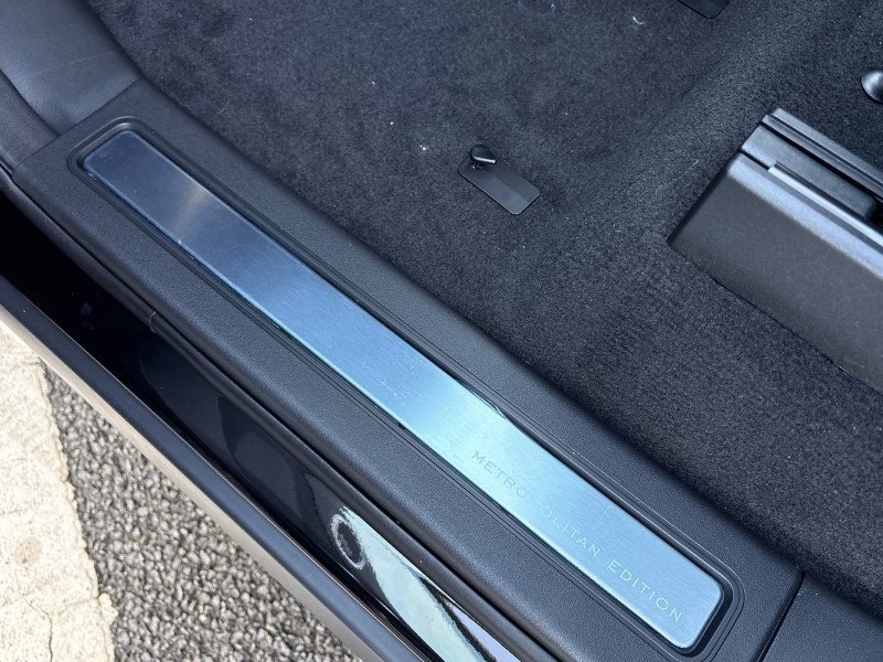  LAND ROVER DISCOVERY 3.0 D350 Metropolitan Edition 5dr Auto 4554039