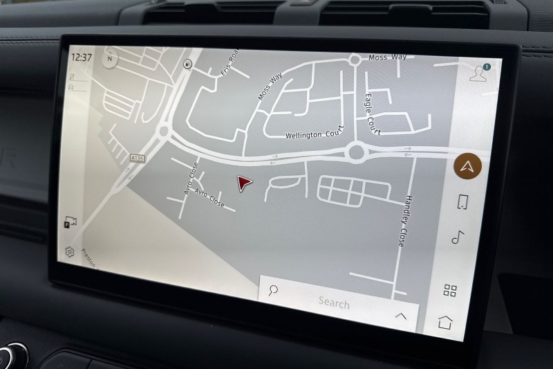  LAND ROVER DEFENDER 3.0 D250 X-Dynamic HSE 110 5dr Auto 4637608