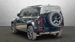 LAND ROVER DEFENDER 3.0 D250 X-Dynamic HSE 110 5dr Auto 4637599
