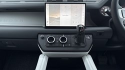 LAND ROVER DEFENDER 3.0 D250 X-Dynamic HSE 110 5dr Auto 4637611
