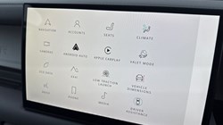 LAND ROVER DEFENDER 3.0 D250 X-Dynamic HSE 110 5dr Auto 4637626