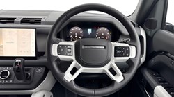 LAND ROVER DEFENDER 3.0 D250 X-Dynamic HSE 110 5dr Auto 4637612