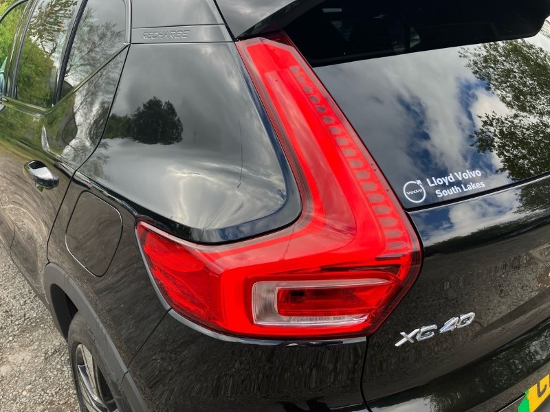 2021 (71) VOLVO XC40 300kW Recharge Twin Plus 78kWh 5dr AWD Auto 3467866