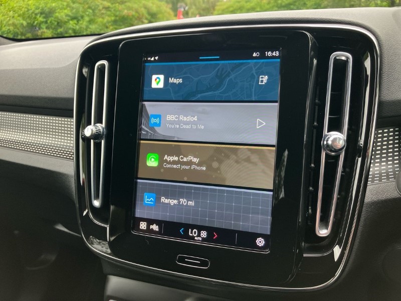2021 (71) VOLVO XC40 300kW Recharge Twin Plus 78kWh 5dr AWD Auto 3467849