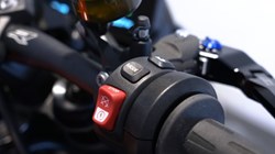 M 1000 R Competition Pack 2871496