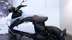 CE 04 3171688