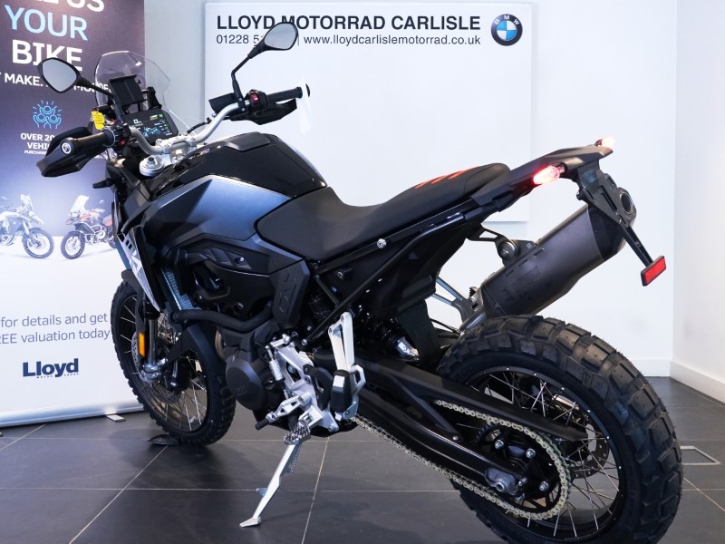 2024 (74) F 900 GS 3231084