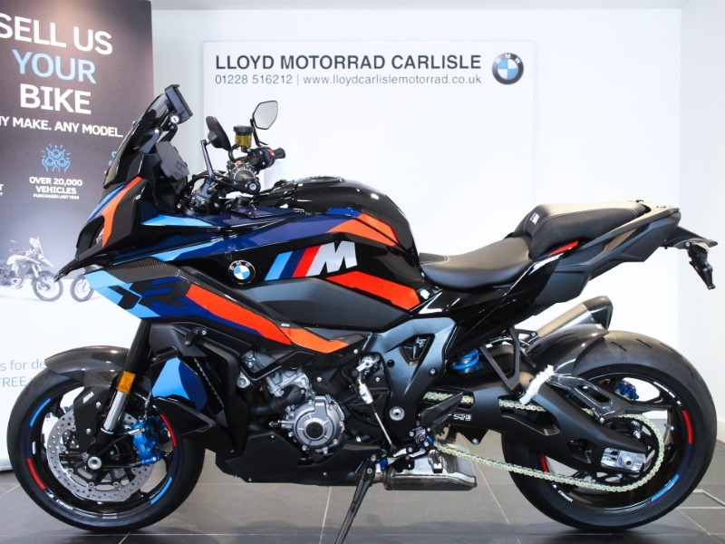 2024 (74) M 1000 XR Competition Pack 3356973