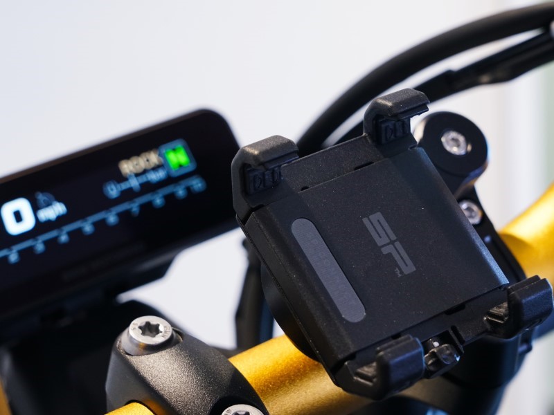  R 12 Option 719 Edition 3795394