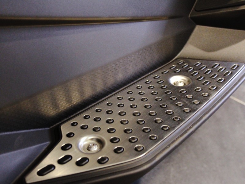  C 400 X 2025 3874118