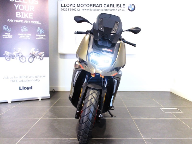  C 400 X 2025 3874094