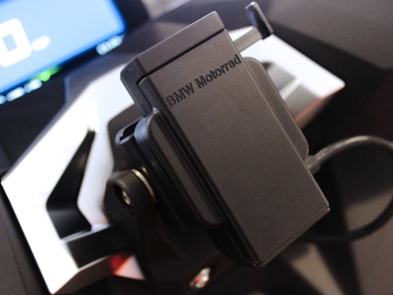  C 400 X 2025 3874103