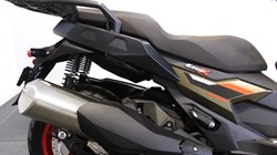 C 400 X 2025 3874113