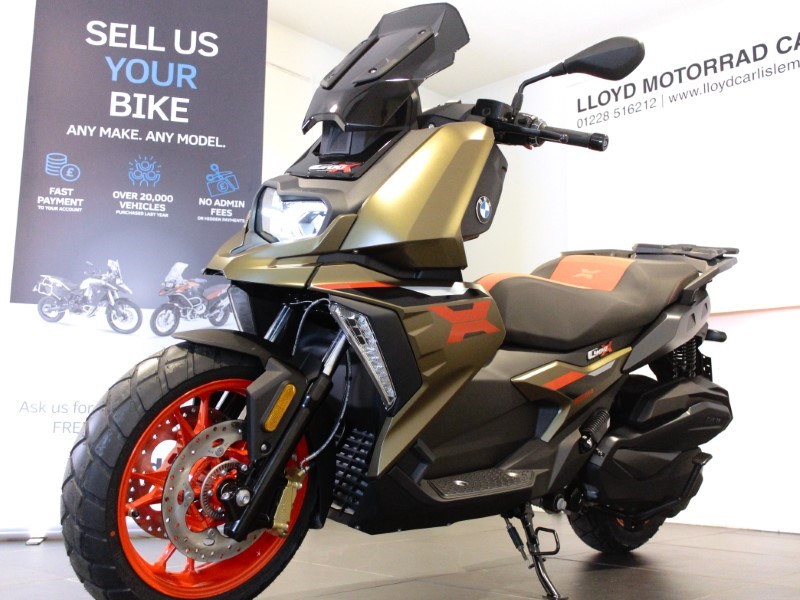  C 400 X 2025 3874111