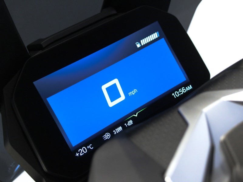  C 400 X 2025 3874104