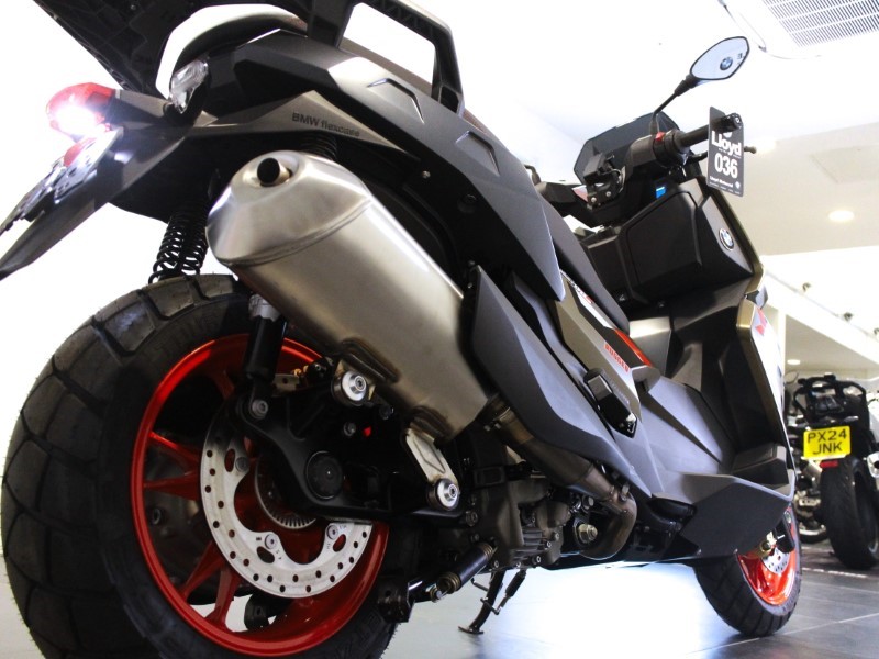  C 400 X 2025 3874112