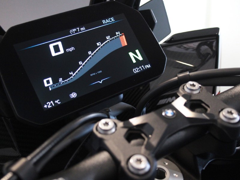 2024 (74) M 1000 XR Competition Pack 4373583