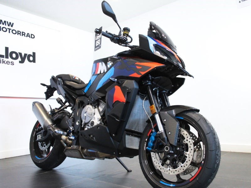 2024 (74) M 1000 XR Competition Pack 4373587