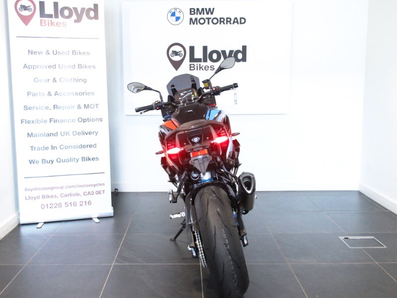 2024 (74) M 1000 XR Competition Pack 4373579