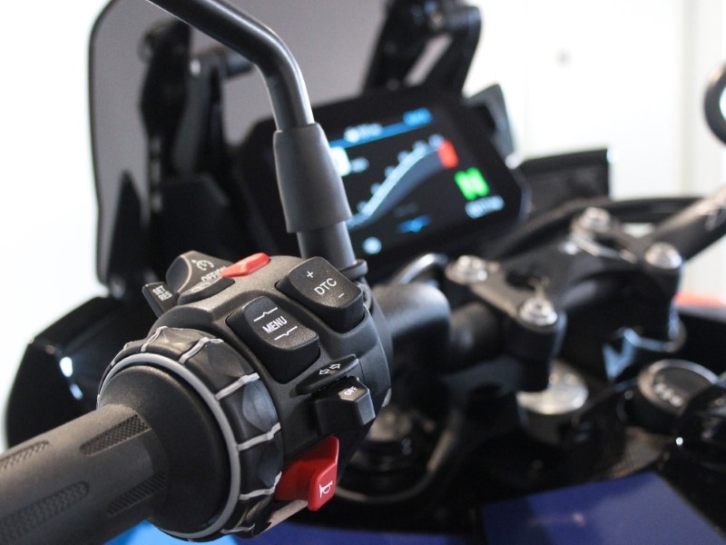 2024 (74) M 1000 XR Competition Pack 4373582