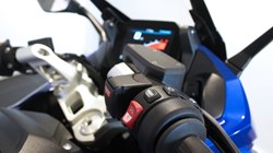 2025 (75) R 1300 RS SE 4539953