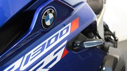 2025 (75) R 1300 RS SE 4539964