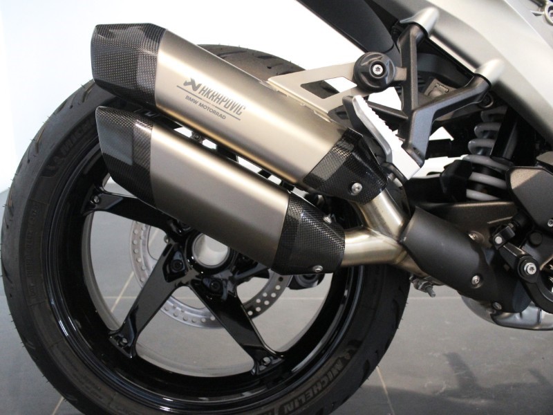 2025 (75) R 1300 RS SE 4539958