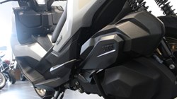C 400 GT 4662996