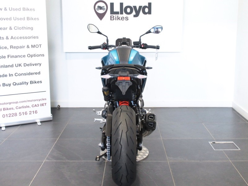  F 900 R 5655309