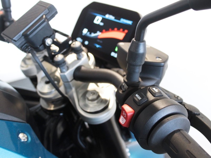  F 900 R 5655317