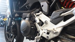F 900 R 5655322