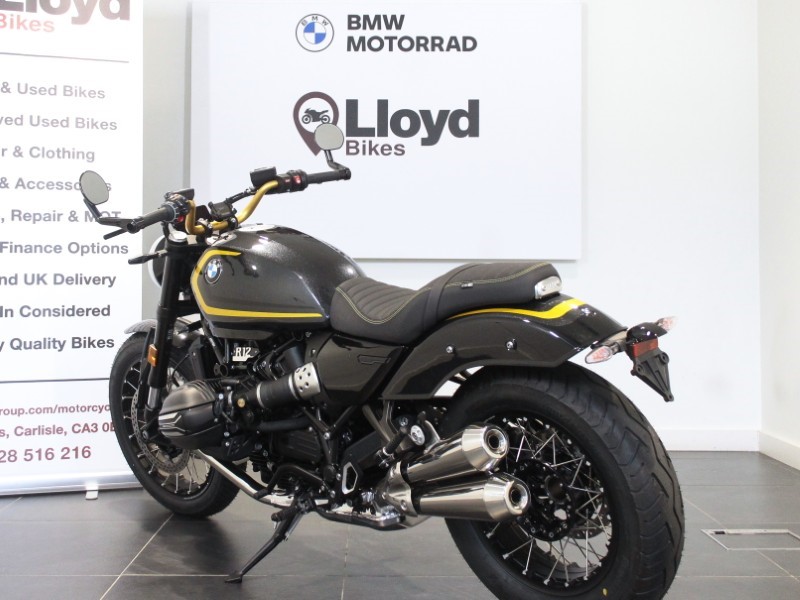  R 12 Option 719 Edition 5654800