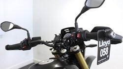 R 12 G/S 5498473