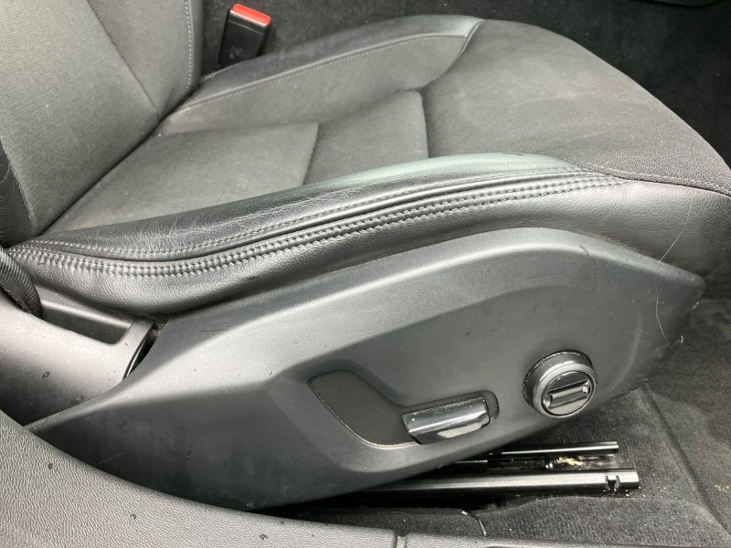 2019 (19) VOLVO V60 2.0 D4 [190] Momentum 5dr 3523863