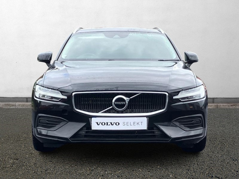2019 (19) VOLVO V60 2.0 D4 [190] Momentum 5dr 3523856