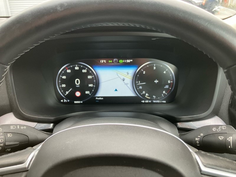 2019 (19) VOLVO V60 2.0 D4 [190] Momentum 5dr 3523869