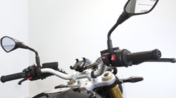 R 12 NineT 5655125