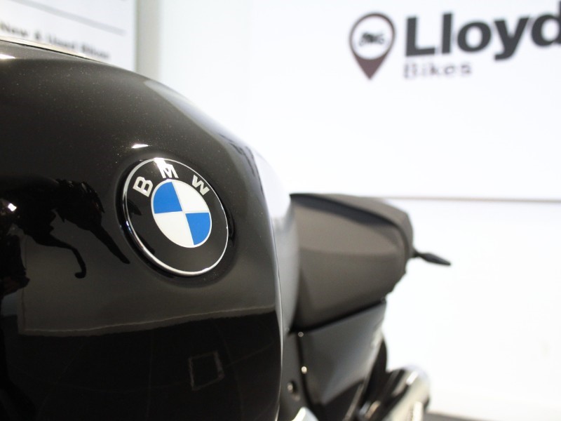  R 12 NineT 5655133