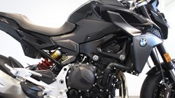 F 900 R 5548668